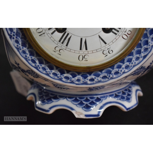 423 - A RARE DANISH ROYAL COPENHAGEN PORCELAIN CLOCK. 27 cm x 15 cm.