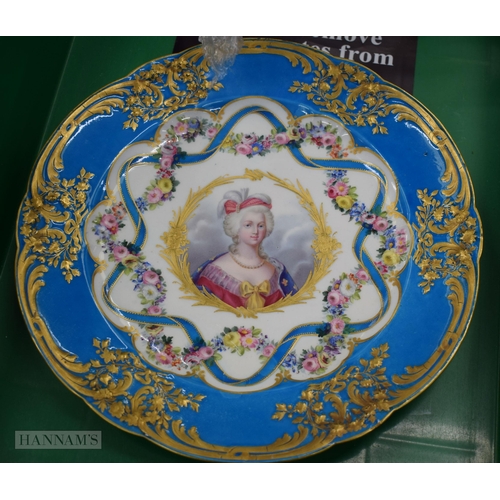 705 - A LOVELY SET OF SIX 19TH CENTURY FRENCH SEVRES PORCELAIN PLATES painted with portraits and gilt flow... 