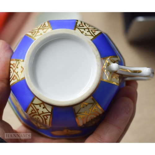 847 - Early 19th century two Chamberlains cups and saucers with gadroon border painted with flowers and t... 