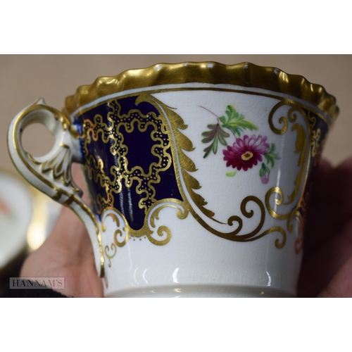 847 - Early 19th century two Chamberlains cups and saucers with gadroon border painted with flowers and t... 