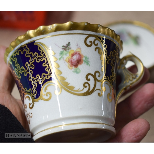 847 - Early 19th century two Chamberlains cups and saucers with gadroon border painted with flowers and t... 