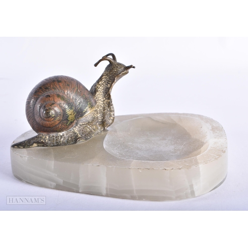 180 - A 19TH CENTURY AUSTRIAN COLD PAINTED BRONZE SNAIL ASHTRAY. 13 cm x 11cm.