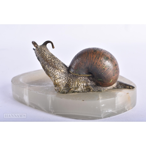 180 - A 19TH CENTURY AUSTRIAN COLD PAINTED BRONZE SNAIL ASHTRAY. 13 cm x 11cm.