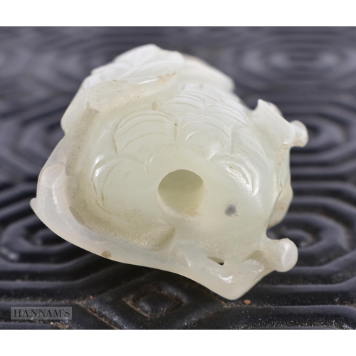 194 - A 19TH CENTURY CHINESE CARVED WHITE JADE SNUFF BOTTLE Qing, formed as a fruiting pod. 5 cm x 2.5 cm.