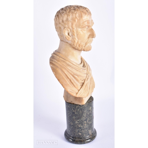 204 - AN EARLY 19TH CENTURY EUROPEAN GRAND TOUR CARVED STONE FIGURE After the Antiquity. 19 cm high.