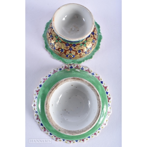 219 - TWO 19TH CENTURY CHINESE THAI MARKET PORCELAIN TAZZA Qing. Largest 14cm wide. (2)