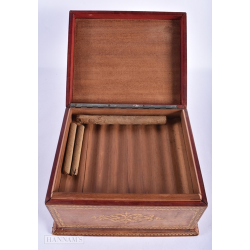 228 - A LATE 19TH CENTURY TOOLED LEATHER GENTLEMAN'S CIGAR HUMIDOR. 24 cm x 20 cm.