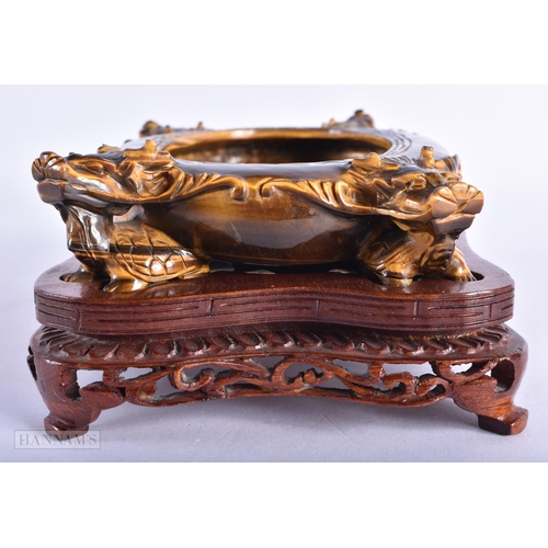 232 - AN UNUSUAL LATE 19TH CENTURY CHINESE CARVED TIGERS EYE BRUSH WASHER Late Qing. 19 cm x 12 cm.