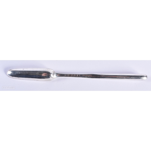 248 - A GEORGE III SILVER MARROW SCOOP. 45 grams. 21 cm long.