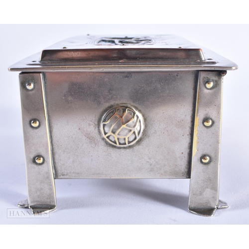 25 - A STYLISH ART NOUVEAU ENAMELLED CASKET decorated with organic foliage. 17 cm x 9 cm.