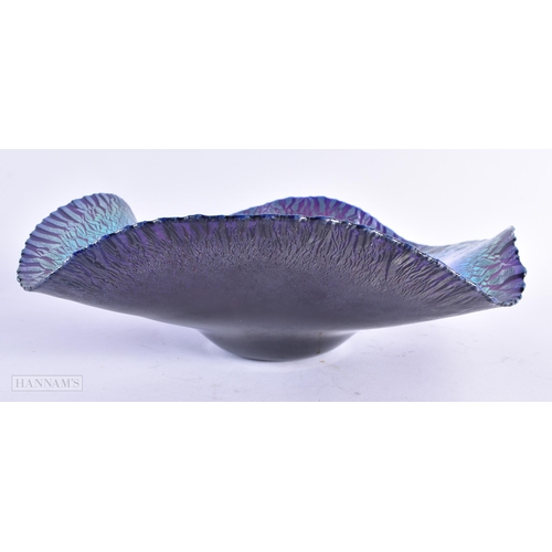 28 - AN OKRA RICHARD GOLDING IRIDESCENT GLASS BOWL. 27cm wide.