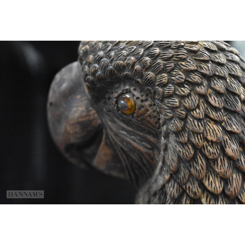 308 - A RARE LARGE EARLY 20TH CENTURY ANGLO INDIAN COUNTRY HOUSE CARVED WOOD PARROT ON A RING naturalistic... 