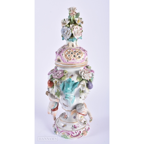 318 - AN 18TH/19TH CENTURY GERMAN MEISSEN STYLE POT POURRI AND COVER together with a smaller schneeballen ... 