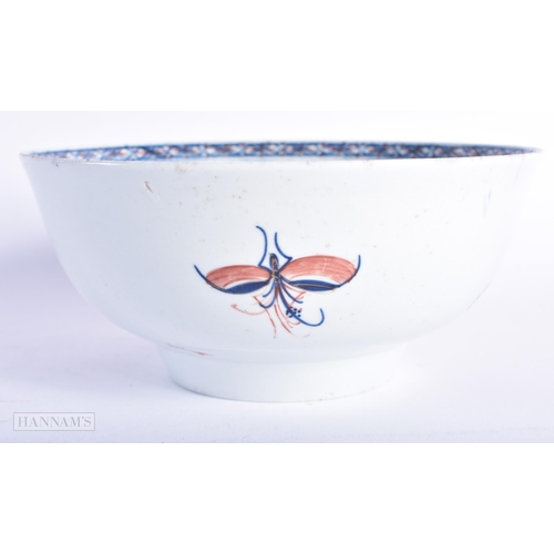 327 - AN 18TH CENTURY ENGLISH PORCELAIN BLUE AND WHITE RED LIVERBIRD BOWL. 16 cm diameter.