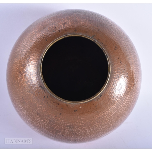 3 - AN ART DECO HAMMERED COPPER GLOBULAR VASE. 22cm x 19 cm.