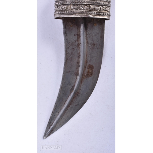 378 - TWO ANTIQUE OMANI JAMBIYA DAGGERS. 27cm wide. (2)  We do not offer in-house shipping on bladed items... 