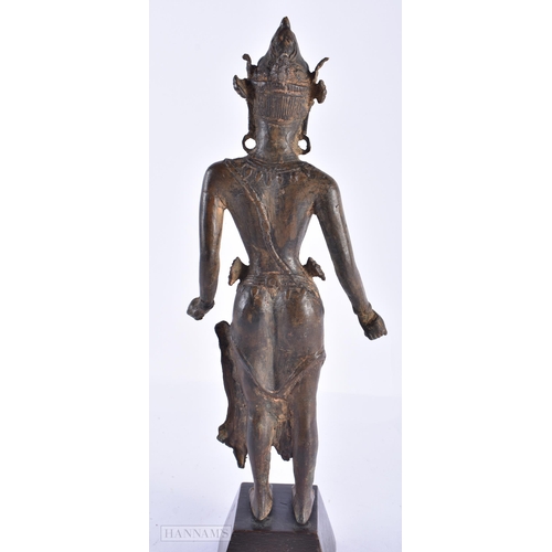 386 - AN EARLY SOUTH EAST ASIAN BRONZE FIGURE OF A STANDING BUDDHA. 34.5 cm high.