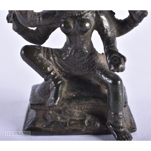 393 - A 15TH/16TH CENTURY INDIAN BRONZE KALI DEITY. 6 cm x 4 cm.