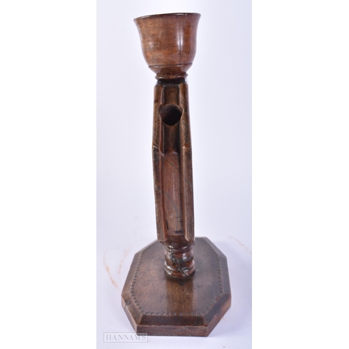 436 - A VERY RARE ANTIQUE PITCAIRN ISLANDS CARVED AND ENGRAVED WOOD PIPE RACK. 27cm x 17 cm.