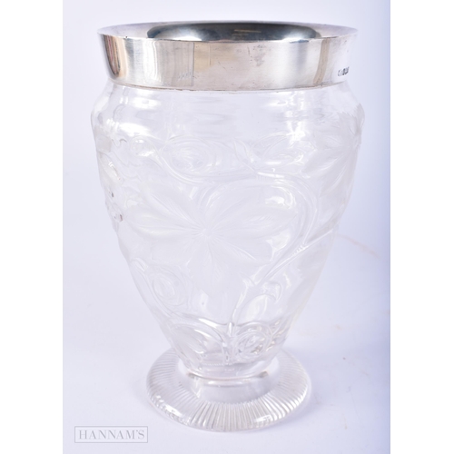 439 - A FINE EDWARDIAN SILVER MOUNTED CUT GLASS VASE in the manner of Thomas Webb. 17 cm x 11cm.