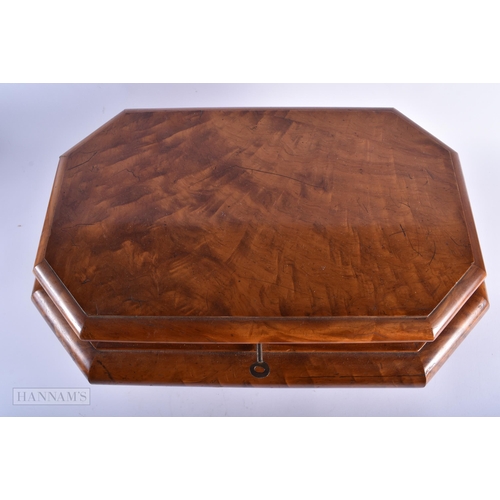 495 - A FINE VICTORIAN SATINWOOD SEWING BOX with fully fitted mother of pearl interior. 44 cm x 26 cm x 22... 