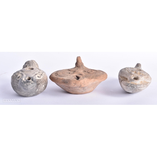 546 - Ancient Roman Oil Lamps. Largest 11cm wide. (3)