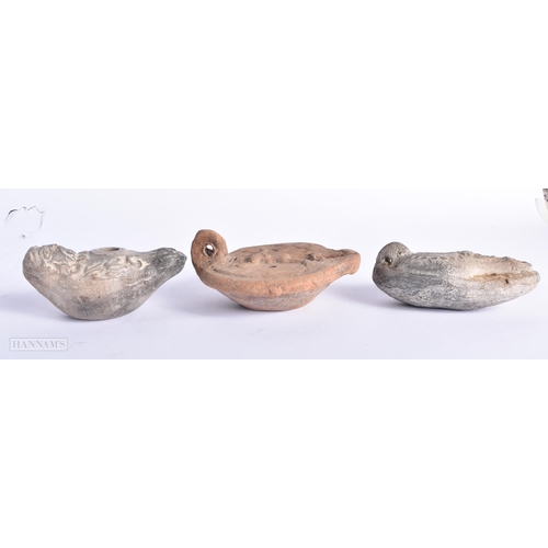 546 - Ancient Roman Oil Lamps. Largest 11cm wide. (3)