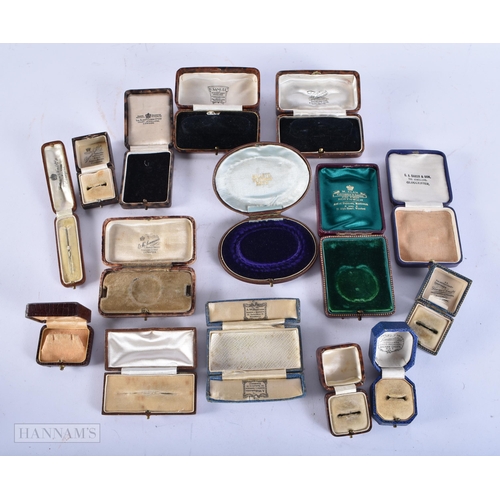 711 - ASSORTED JEWELLERY BOXES. (qty)