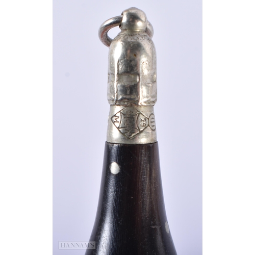 1276 - A VINTAGE CHAMPAGNE BOTTLE CIGAR CUTTER. 10.3 grams. 5.5 cm x 1.5 cm.