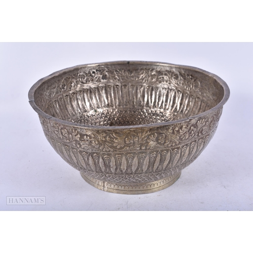 1949 - AN ANTIQUE INDIAN ISLAMIC SILVER BOWL. 212 grams. 21.5 cm x 9.5 cm.