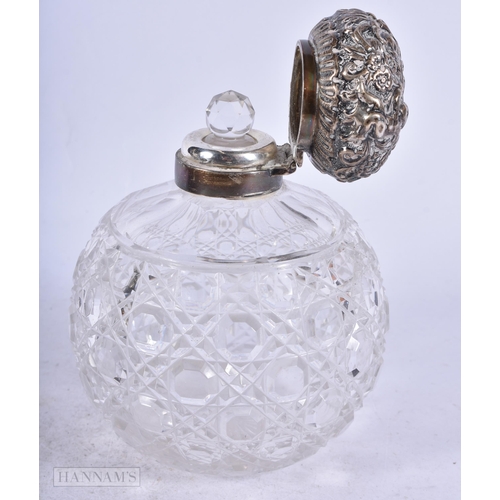 1974 - A VICTORIAN SILVER TOPPED GLASS SCENT BOTTLE. Birmingham 1899. 485 grams inc glass. 12.75 cm high.