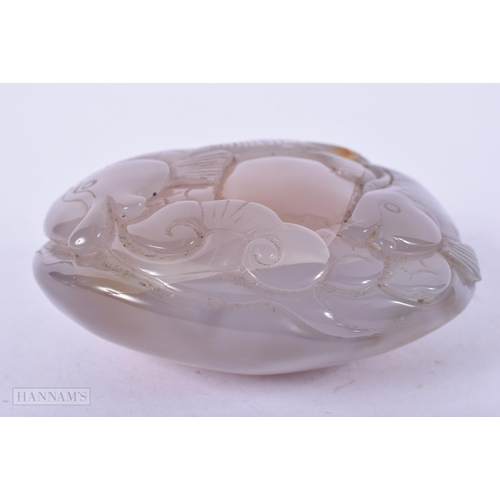 2651 - A CHINESE CARVED AGATE BOULDER. 255 grams. 8.5 cm x 7 cm.