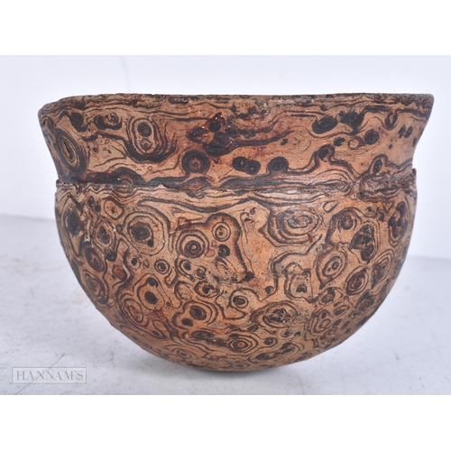 3605 - An early pottery vessel together with a large quantity of Roman coins (Qty)