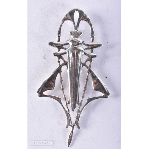 4094 - A SILVER INSECT BROOCH. 17 grams. 8.75 cm x 4.5 cm.