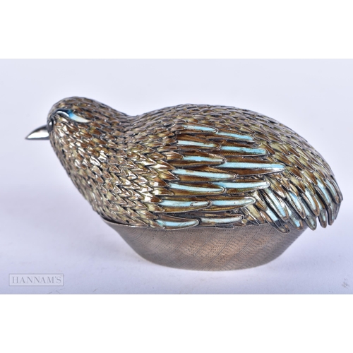 4100 - A LIMITED EDITION SILVER AND ENAMEL QUAIL BOX AND COVER. No 259 of 500. 123 grams. 9.5 cm wide.