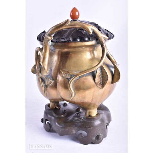 129 - A RARE 18TH/19TH CENTURY CHINESE BRONZE CENSER AND COVER bearing Xuande marks to base, with agate an... 