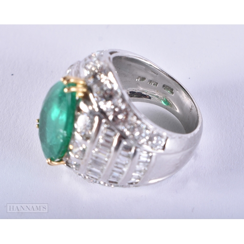 178 - A FINE 18CT WHITE GOLD PEAR SHAPED EMERALD AND DIAMOND RING. 16.1 grams. Emerald 1.5 cm x 0.75 cm.