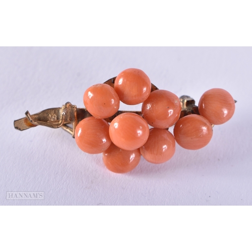 189 - AN ANTIQUE GOLD MOUNTED CORAL NECKLACE together with an 18ct gold buckle and a coral earring. Weigha... 