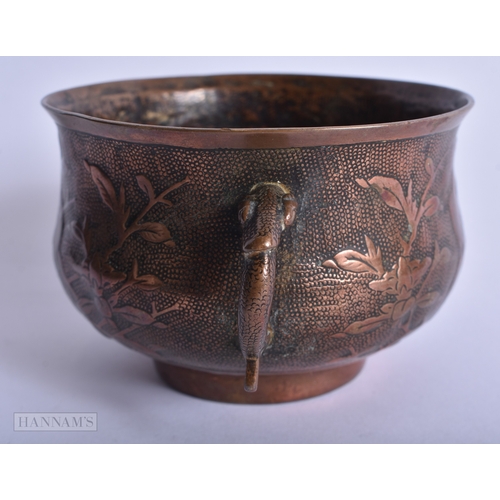 213 - A CHINESE QING DYNASTY TWIN HANDLED BRONZE CENSER decorated with birds and flowers. 263 grams. 12 cm... 