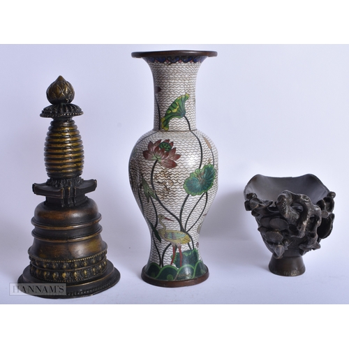 230 - A CHINESE QING DYNASTY CLOISONNE ENAMEL VASE together with a libation cup & Tibetan bronze stupa. La... 