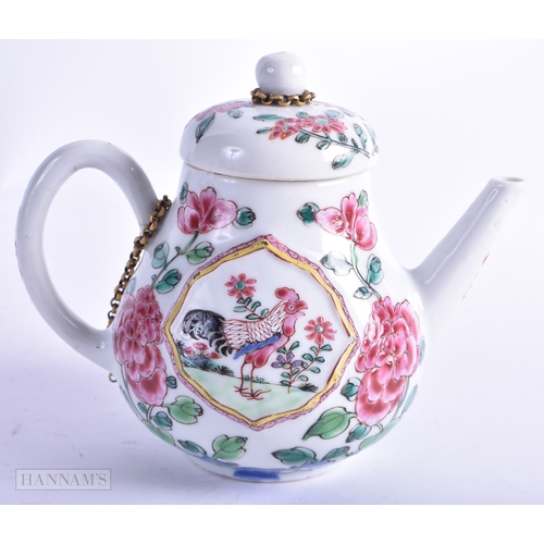 2 - A FINE 18TH CENTURY CHINESE EXPORT FAMILLE ROSE PORCELAIN TEAPOT AND COVER Qianlong, painted with fo... 