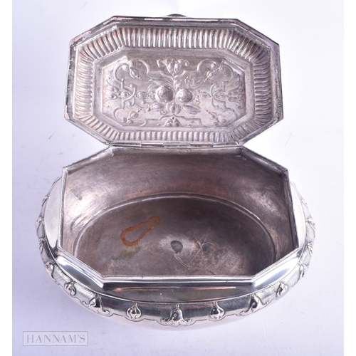 44 - AN ANTIQUE CONTINENTAL SILVER TEA CADDY. 251 grams. 14.25 cm x 8.5 cm.