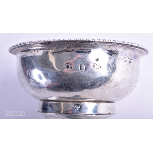 51 - AN EARLY 18TH CENTURY ENGLISH SILVER WINE FUNNEL. London 1731. 51.7 grams. 11 cm high.