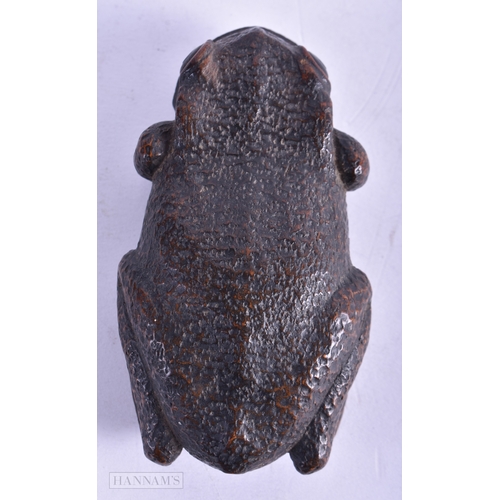 63 - A RARE 18TH/19TH CENTURY FRENCH CARVED WOOD SNUFF BOX formed as a recumbent toad with abalone shell ... 