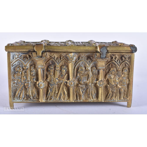 178 - AN ANTIQUE CONTINENTAL BRONZE RELIGIOUS CASKET. 15 cm x 8 cm.