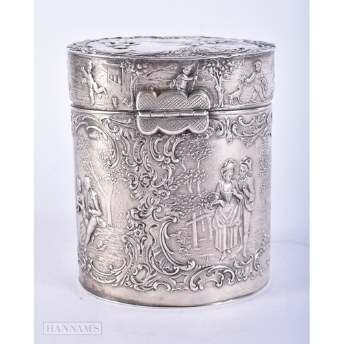 183 - AN ANTIQUE CONTINENTAL SILVER TEA CADDY with English import marks. 184 grams. 9.5 cm x 7.5 cm.