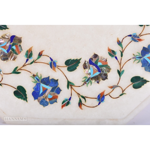 185 - AN INDIAN AGRA MARBLE INLAID PLAQUE. 32 cm wide.