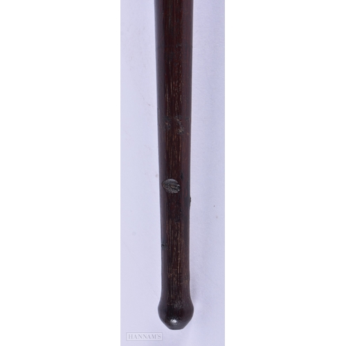 316 - A RARE GEORGE III BONE AND HARDWOOD WIG TOOL. 38cm long.