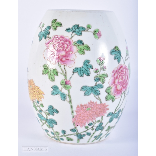 2002 - A FINE LATE 19TH CENTURY CHINESE FAMILLE ROSE PORCELAIN OVOID VASE Guangxu, painted with birds and f... 