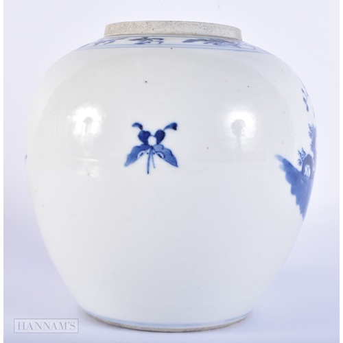 2013 - A 19TH CENTURY CHINESE BLUE AND WHITE PORCELAIN GINGER JAR Late Qing. 18 cm x 14 cm.